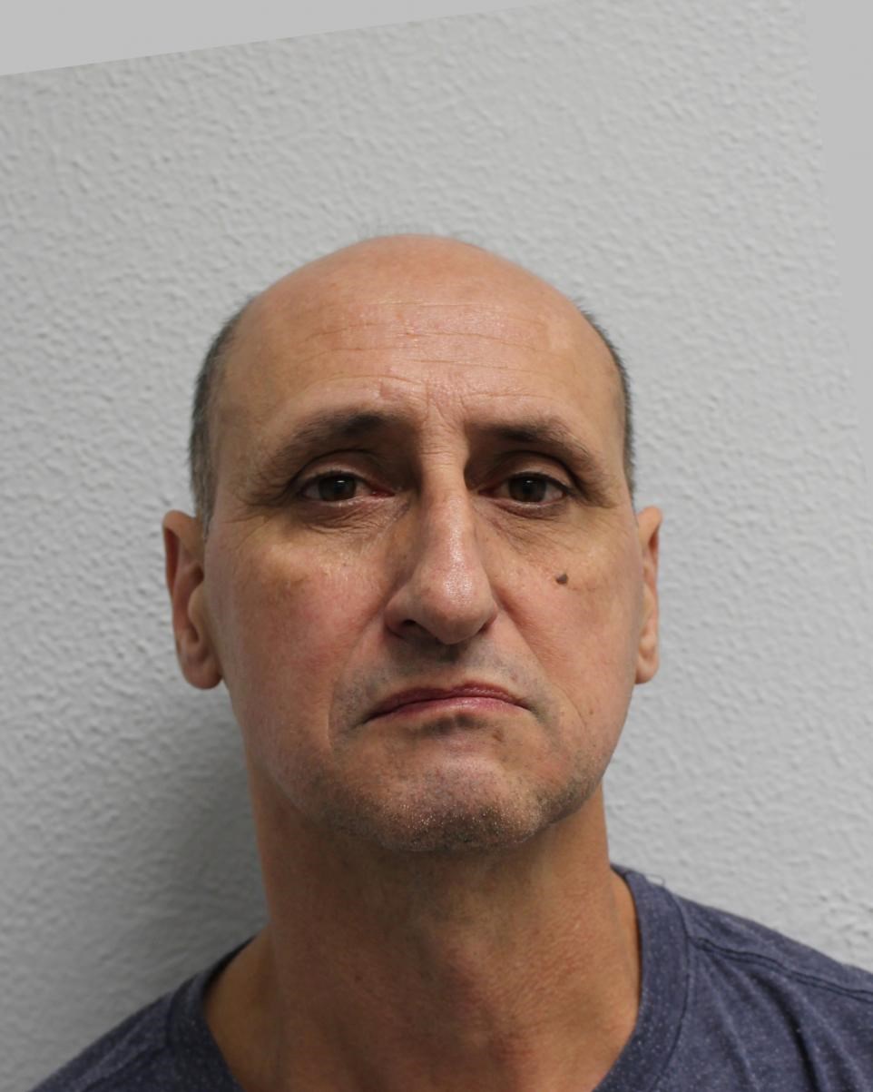 Photo of Gualberto Santos