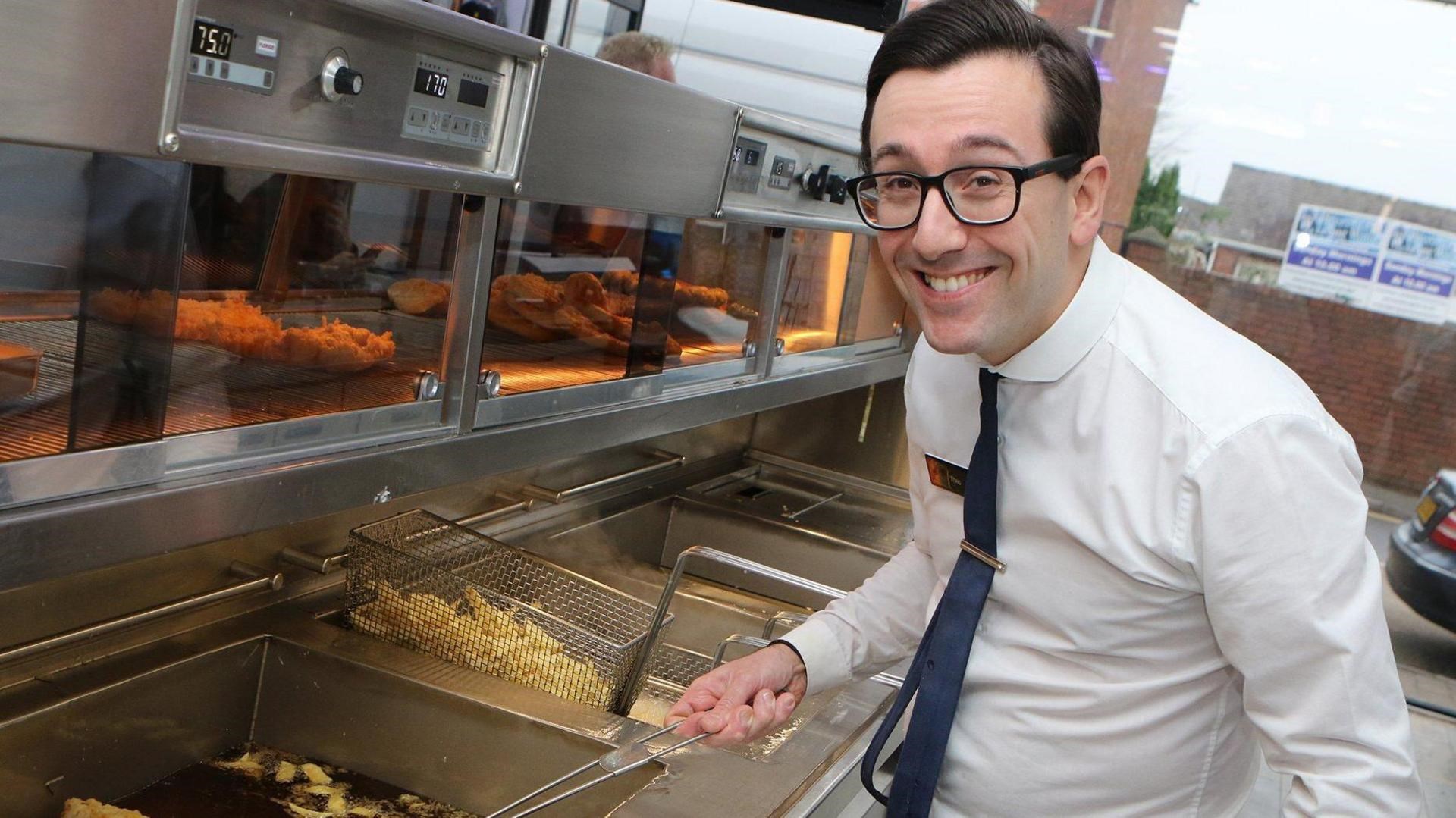 Photo of Theo Tsiolas