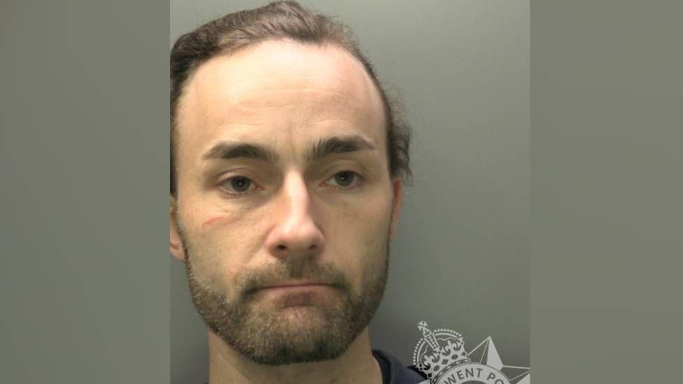 Photo of Ryan Thomas